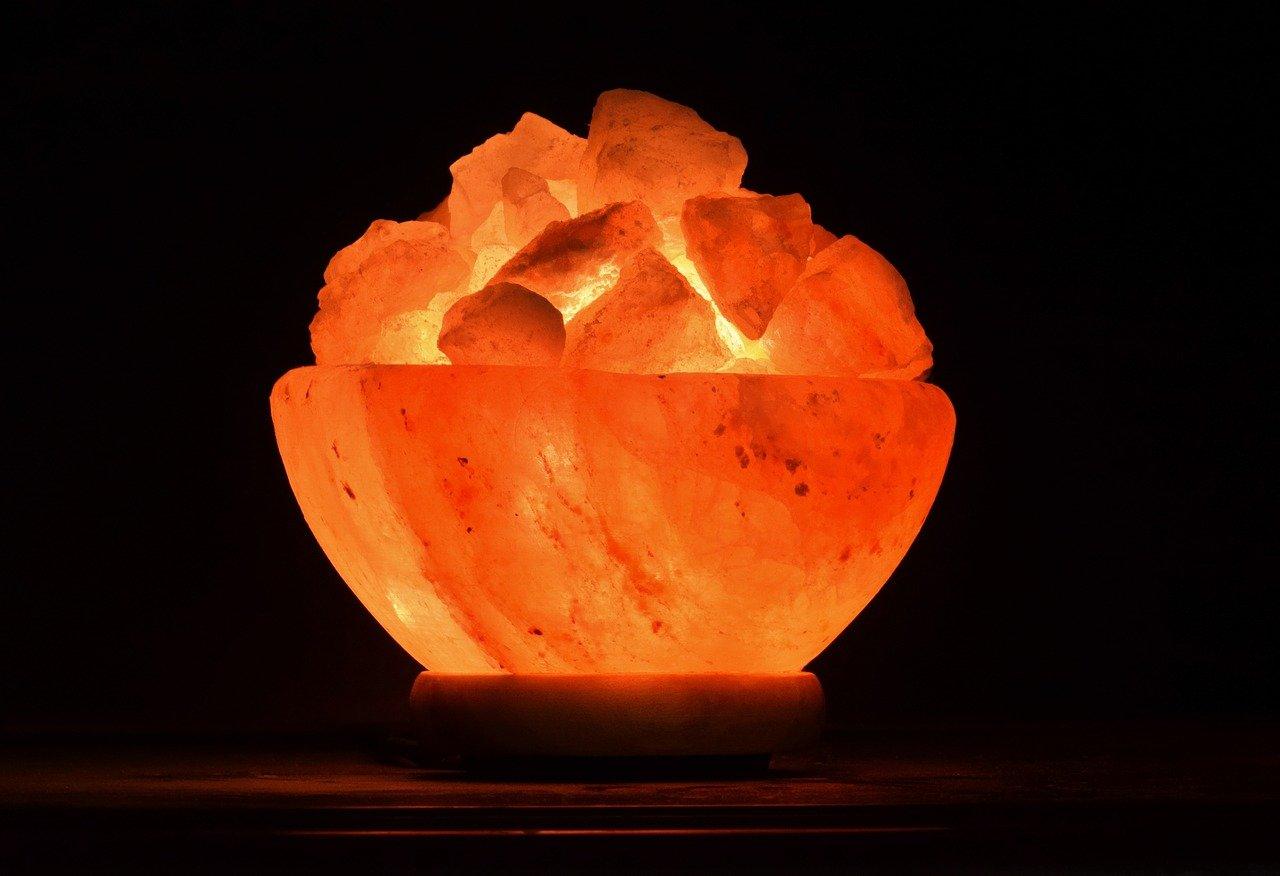 How Himalayan Salt Lamps Work for Allergies! - Inspire Me Naturally 