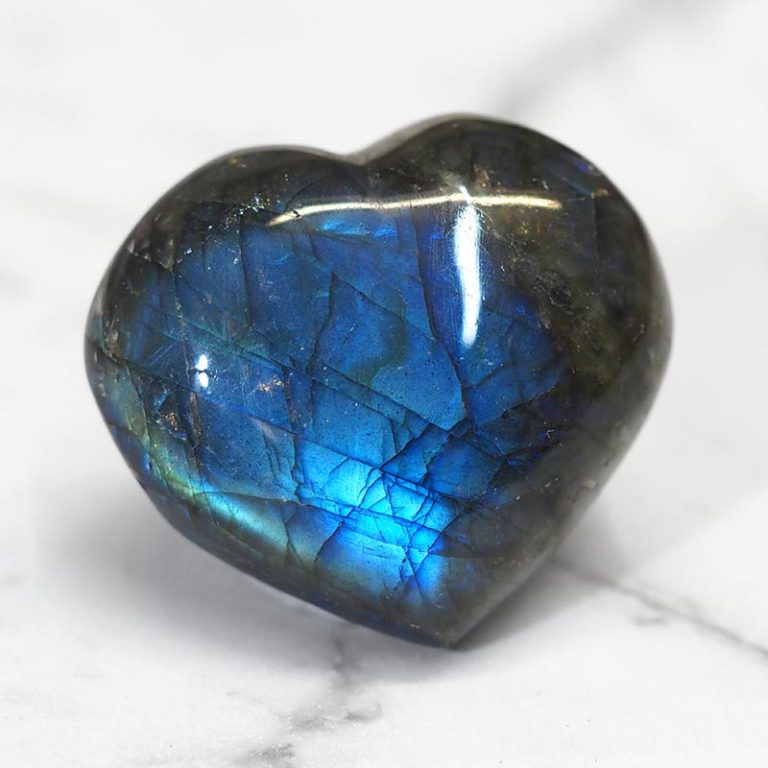 Labradorite Heart Palm Stone – Small