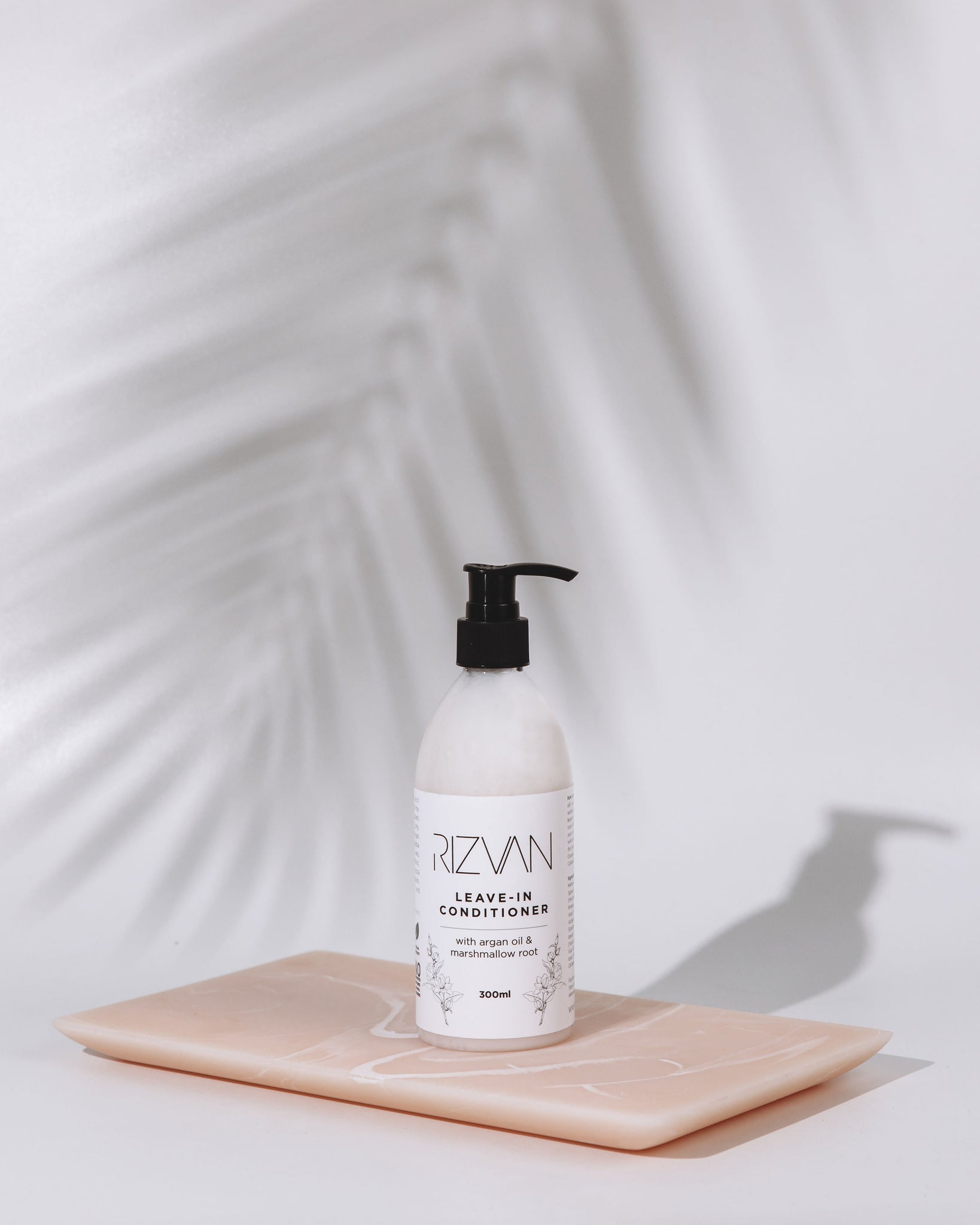 Leave-In Conditioner with Argan Oil and Marshmallow Root 300ml